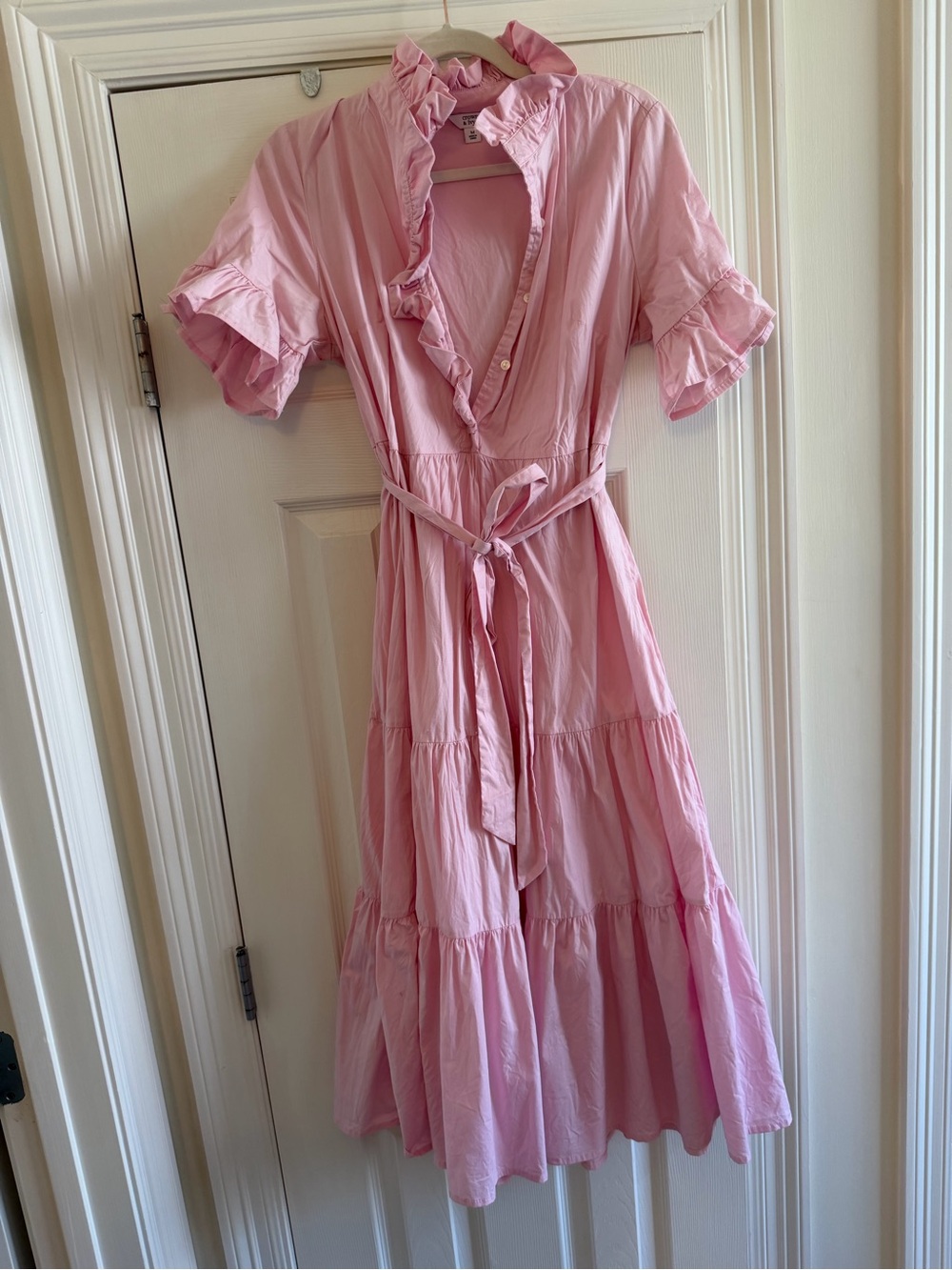 crown & ivy Pink Ruffle-Tier Tie-Waist Casual Dress